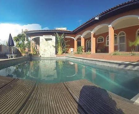 Hostel Pantanal Backpacker - Adults Only Cuiaba  Ngoại thất bức ảnh